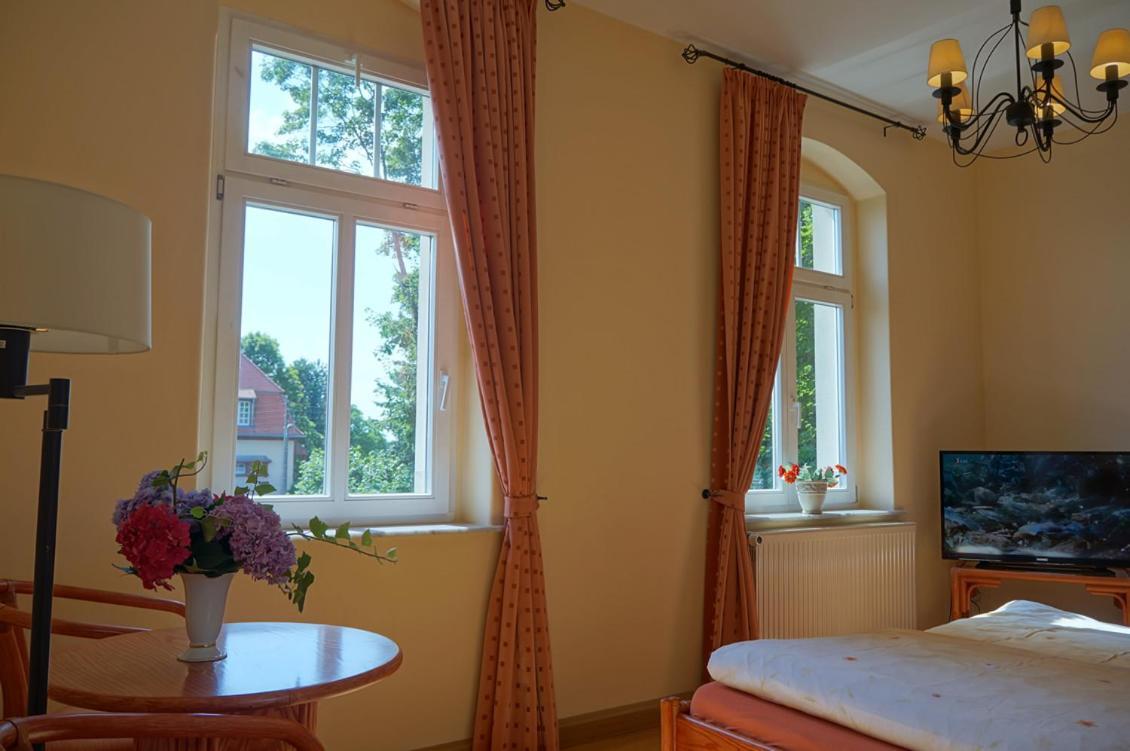 Hotel-Appartement-Villa Ulenburg Dresden Exterior photo